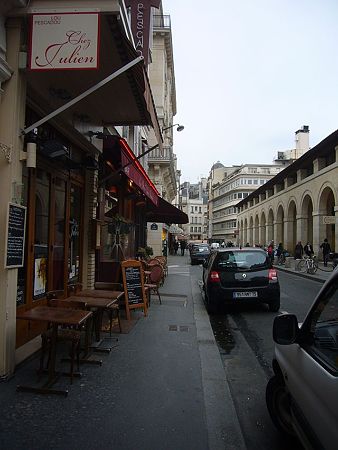 P2360349