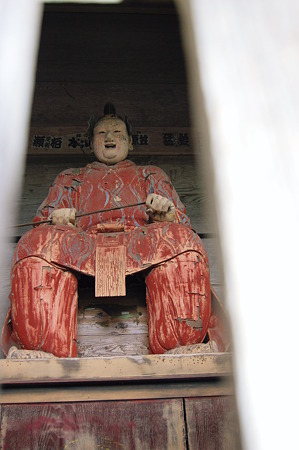 随神像矢大臣