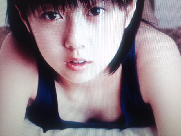 星井七瀬ちゃん 14歳 15歳 かわいい胸 おっぱい が ちょっとだけ見えるの 写真共有サイト フォト蔵