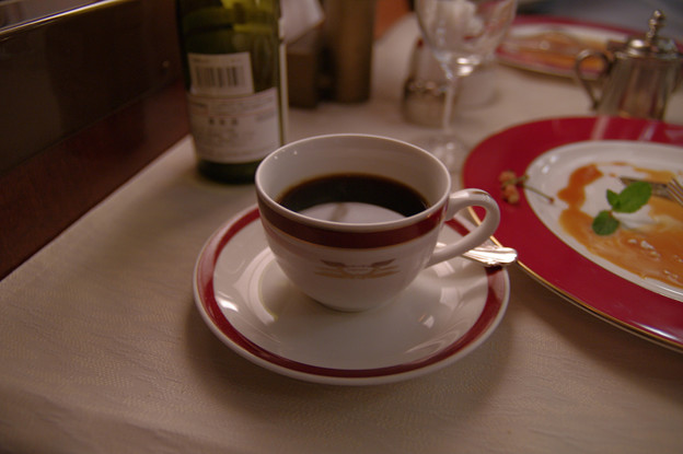 s7163_トワイライトエクスプレス食堂車_フランス料理6コーヒー