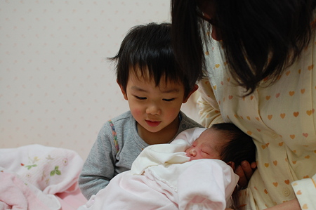 僕も抱っこ