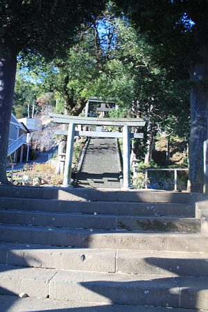 伊豆山神社へ続く階段