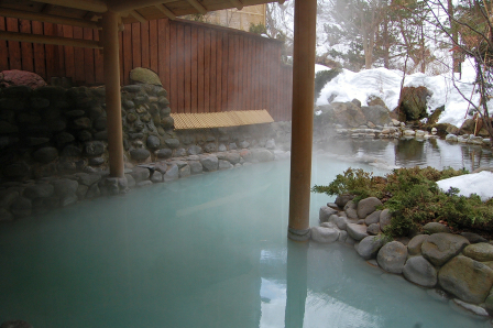 地縁の湯 男性露天